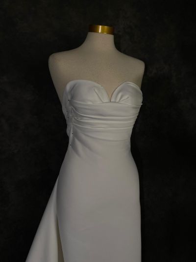 Vera Wang heavy satin made in taiwan (Harga Persetengah Meter)