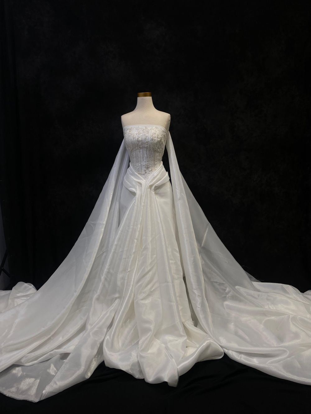 Luxury Lace Off White